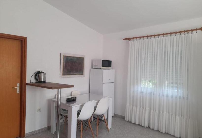 آپارتمان 1 خوابه, Rooms & Apartments Kaurloto