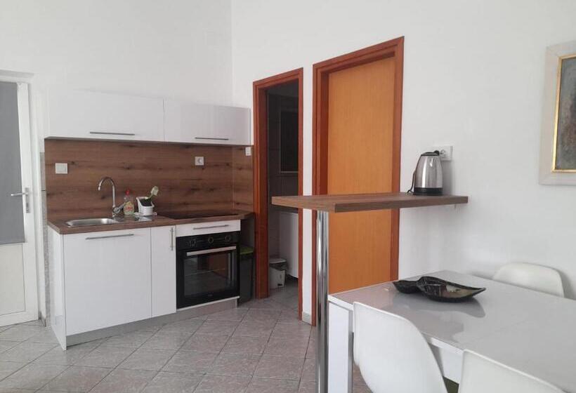 آپارتمان 1 خوابه, Rooms & Apartments Kaurloto