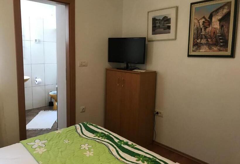 اتاق استاندارد, Rooms & Apartments Kaurloto