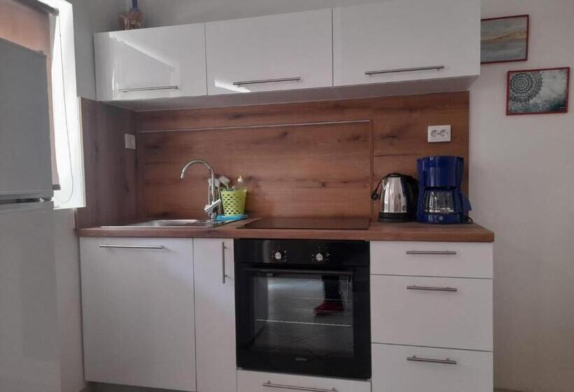 آپارتمان 1 خوابه, Rooms & Apartments Kaurloto