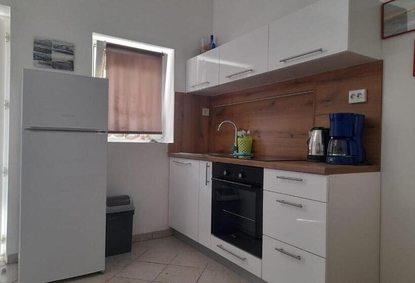 آپارتمان 1 خوابه, Rooms & Apartments Kaurloto