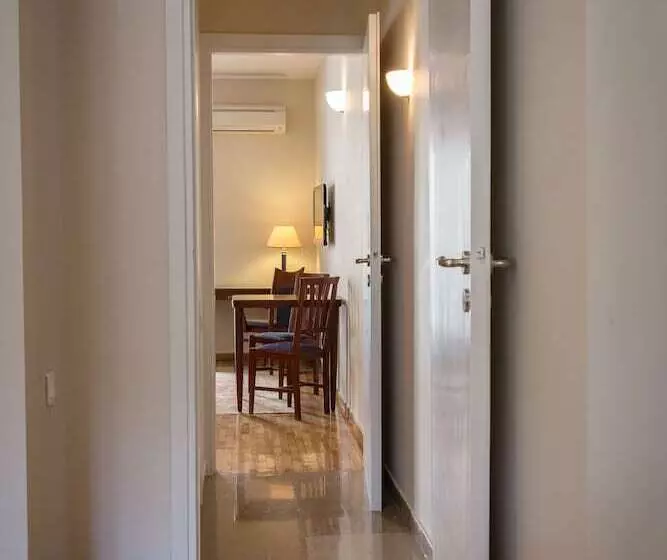 Huoneisto 1 Makuuhuone Parveke, Delice Hotel   Family Apartments