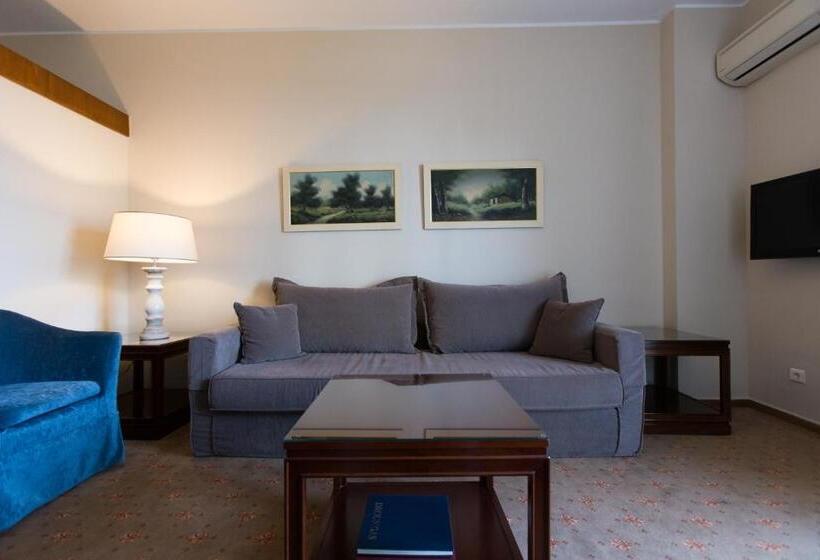 2 Bedroom Apartment with Views, Delice Hotel   Family Apartments