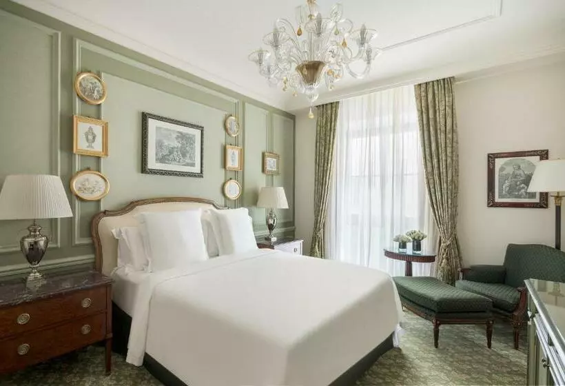 اتاق سوپریور با تخت بزرگ, Four Seasons Hotel Firenze