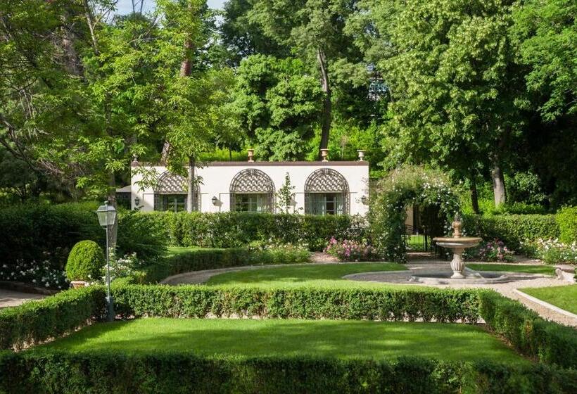 سوئیت با تخت بزرگ, Four Seasons Hotel Firenze