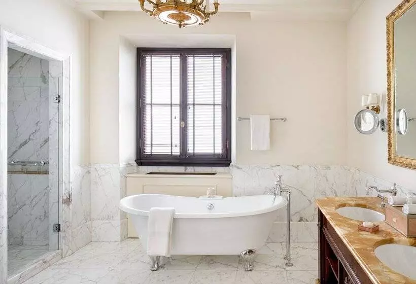 اتاق لوکس, Four Seasons Hotel Firenze