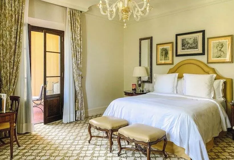 سوییت جونیور, Four Seasons Hotel Firenze