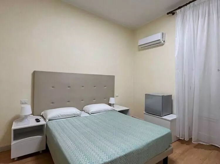 اتاق استاندارد, 38 Aira