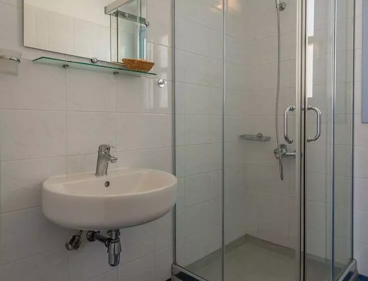 Chambre Standard, Aeolis