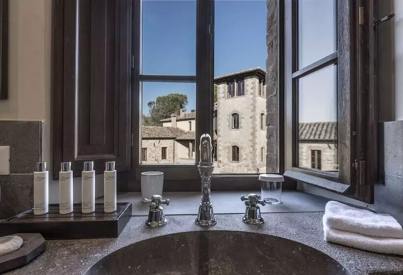 スーペリアールーム, Castel Monastero   The Leading Hotels Of The World