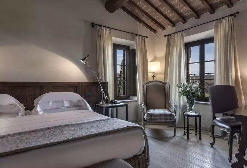 デラックスルーム, Castel Monastero   The Leading Hotels Of The World