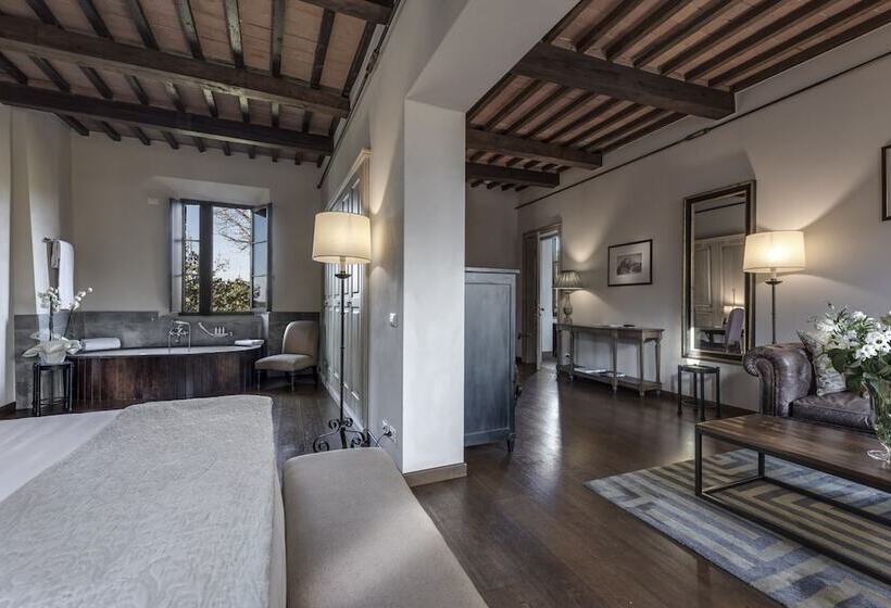 سوییت جونیور, Castel Monastero   The Leading Hotels Of The World