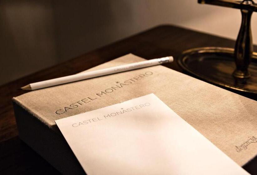 اتاق پرستیژ, Castel Monastero   The Leading Hotels Of The World