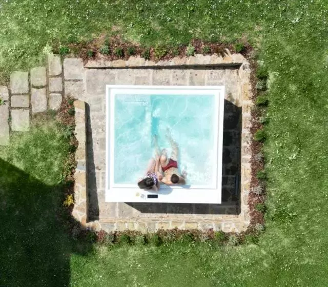 スリーベッドルーム　ヴィラ, Castel Monastero   The Leading Hotels Of The World