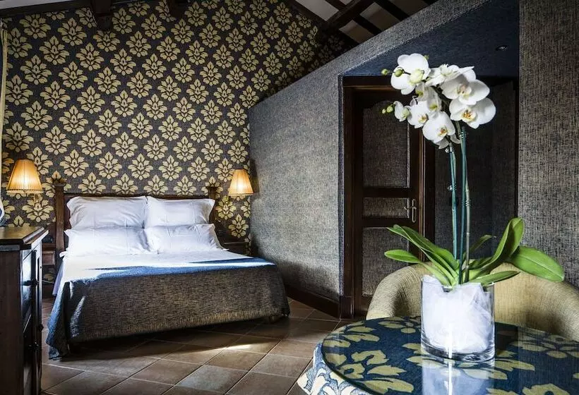 クラシックルーム, Castel Porrona Relais & Spa