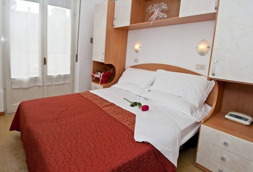 스탠다드 룸, Chery