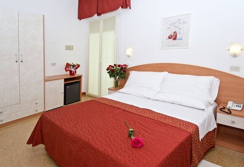 4인용 스탠다드 룸, Chery