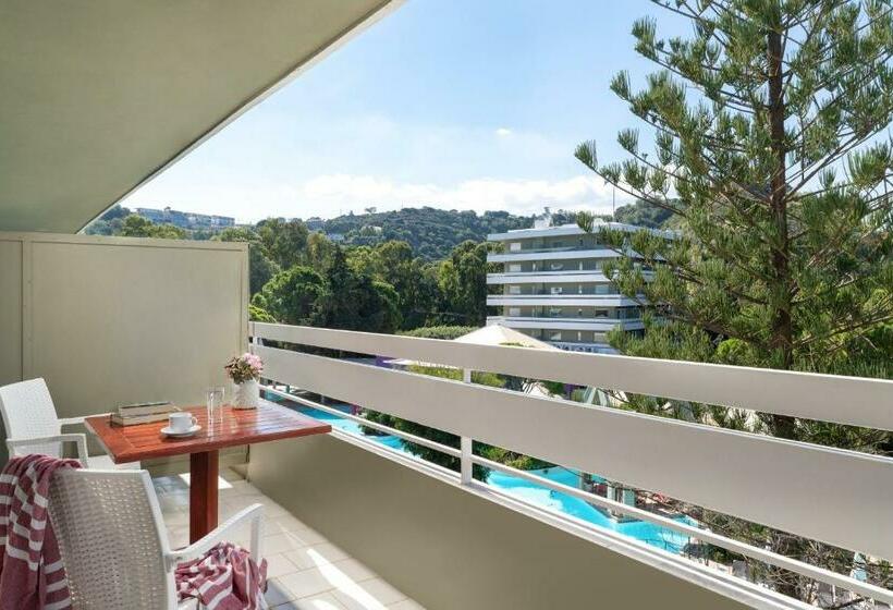 Студия Superior, Dionysos