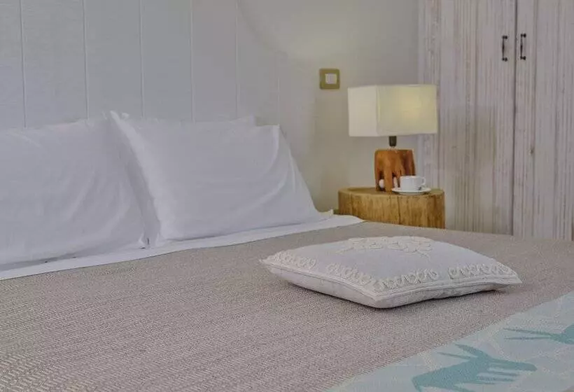 اتاق راحتی, Dolce Vita Boutique