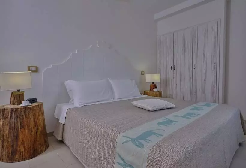 اتاق راحتی, Dolce Vita Boutique