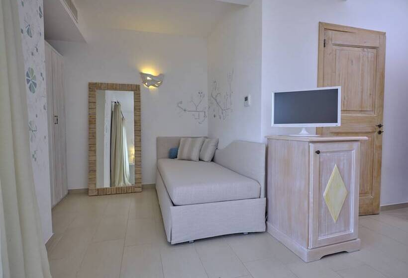 סוויטת ג'וניור נוף לים, Dolce Vita Boutique