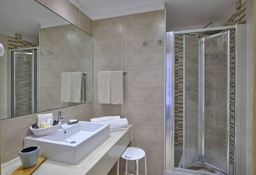 סוויטת ג'וניור נוף לים, Dolce Vita Boutique