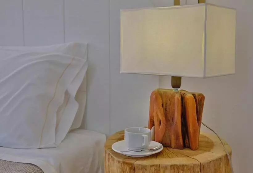 اتاق راحتی, Dolce Vita Boutique