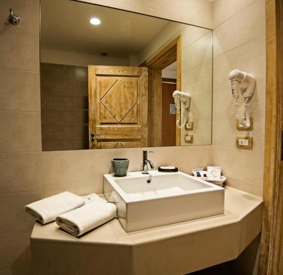 סוויטת ג'וניור נוף לים, Dolce Vita Boutique