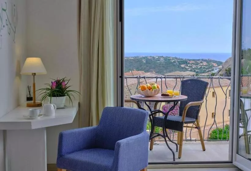 سوییت جونیور با چشم‌انداز دریا, Dolce Vita Boutique