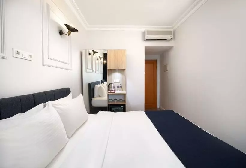 デラックストリプルルーム, Elan Hotel Istanbul Pera