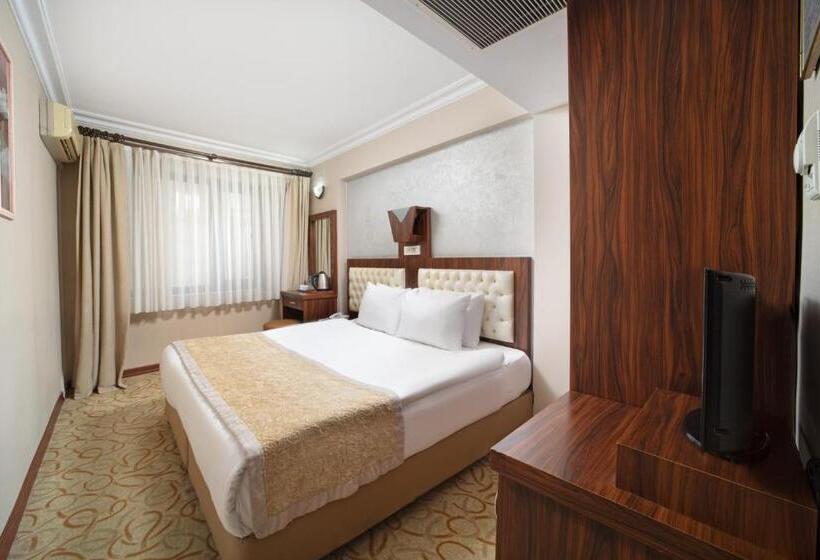 ベーシックトリプルルーム, Elan Hotel Istanbul Pera