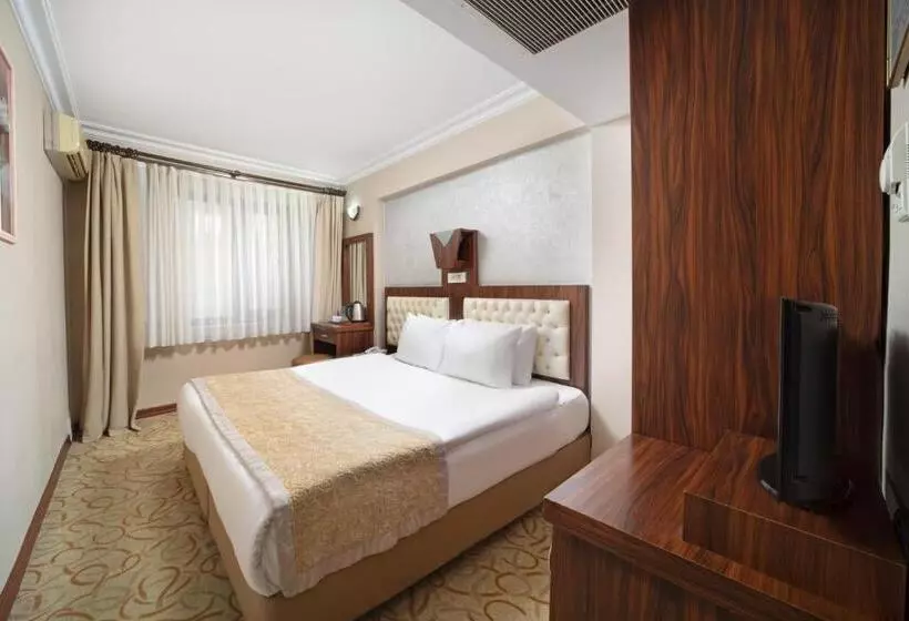 ベーシックトリプルルーム, Elan Hotel Istanbul Pera