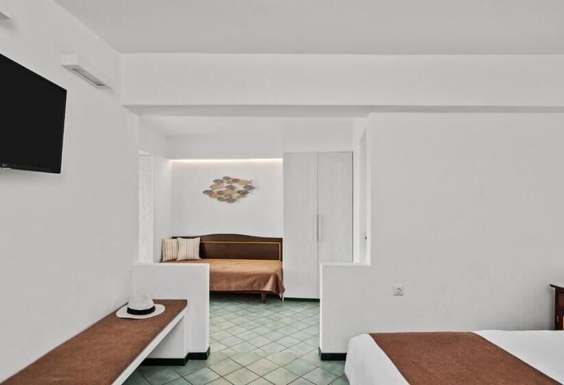 Triple Room Sea View, Erofili Beach