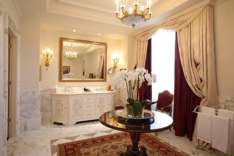 سوئیت با تخت بزرگ, Four Seasons Hotel Firenze