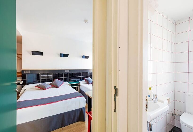 Семейный Номер, Hostal Athenas