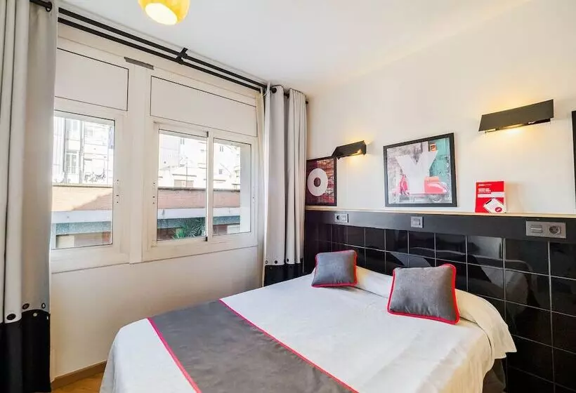 اتاق استاندارد, Hostal Athenas