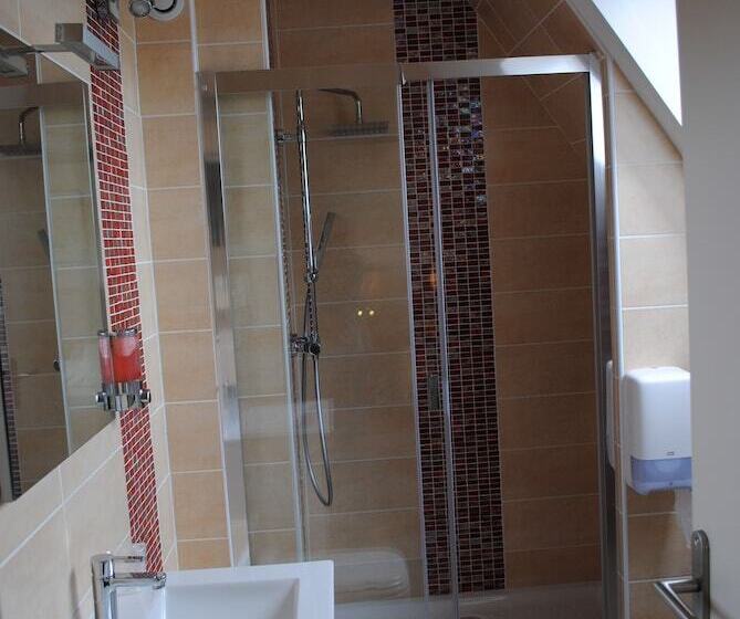 اتاق سوپریور با چشمانداز, Hôtel Le Goëlo