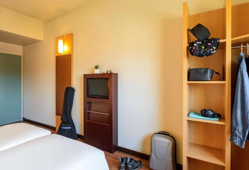 חדר סטנדרט, Ibis Milano Malpensa