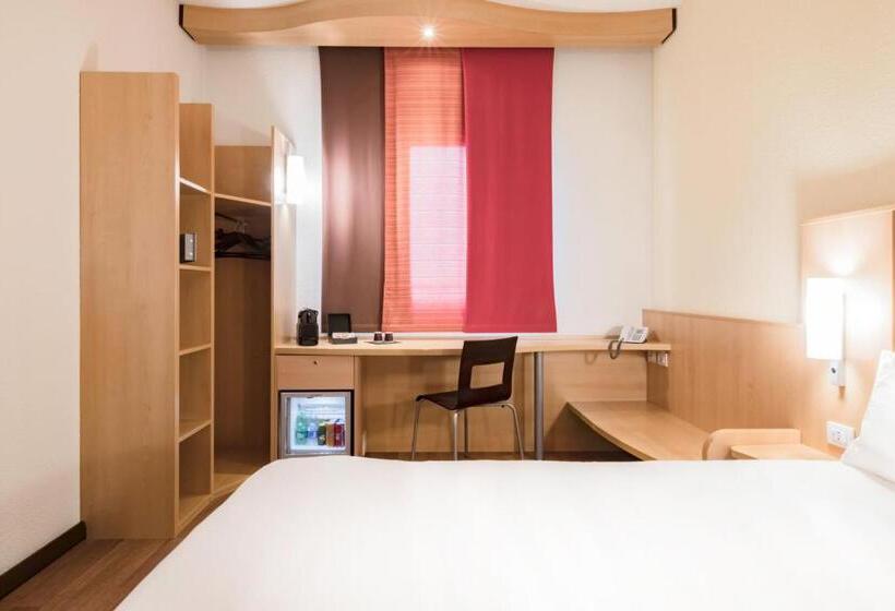 Номер Премиум, Ibis Milano Malpensa