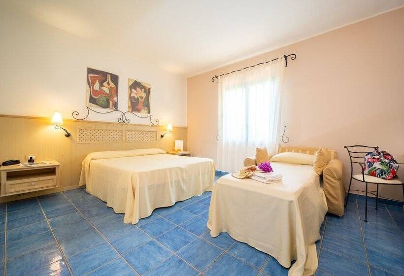 חדר סטנדרט לארבעה, Ipomea Club