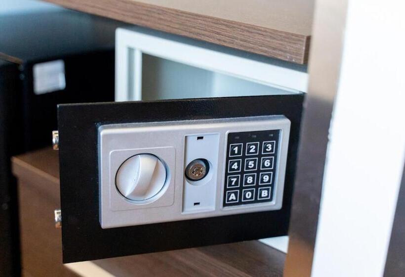 经济房, La Pergola