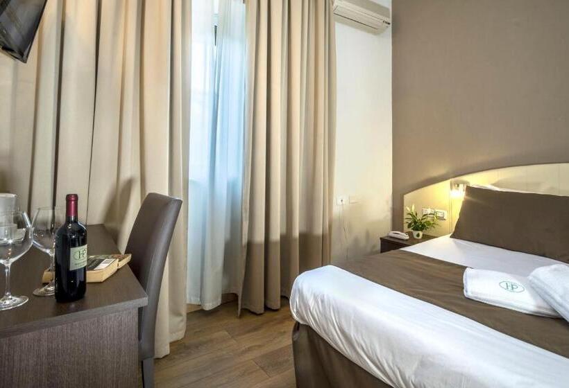 标准间, La Pergola