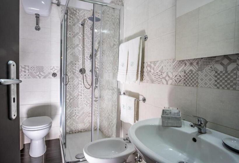 带景观的三人标准房间, La Pergola