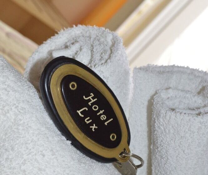 اتاق استاندارد, Lux