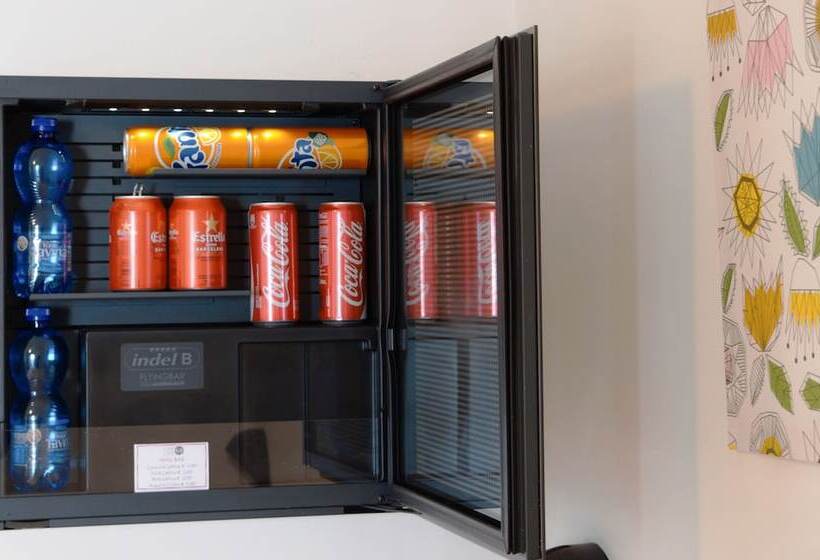 اتاق استاندارد سه نفره, Lux