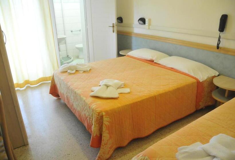 اتاق استاندارد چهار تخته, Lux