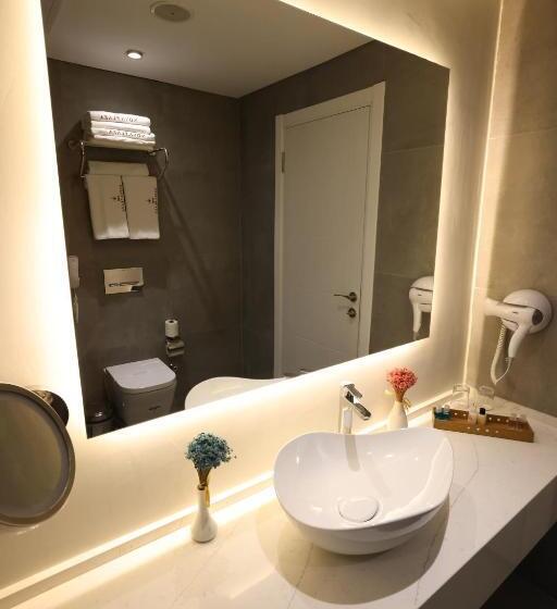 اتاق استاندارد با تخت بزرگ, Sundance Istanbul