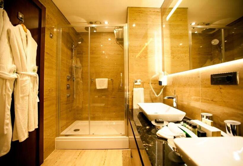 سوییت سوپریور, Sundance Istanbul