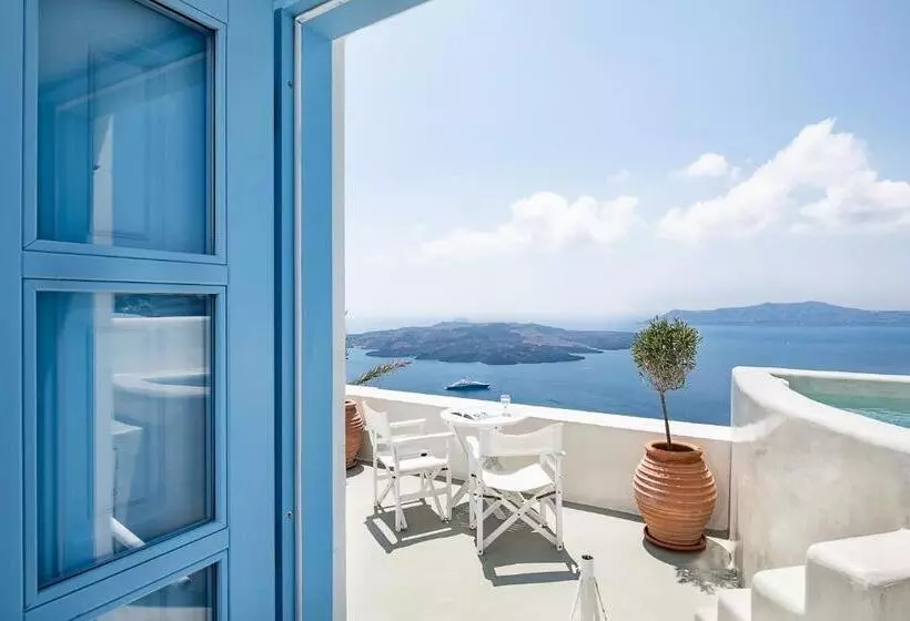 سوئیت با چشم‌انداز, Pantelia Suites