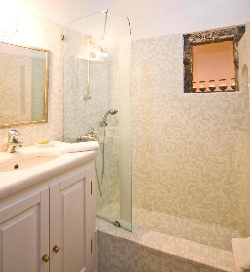 Люкс с Видом, Pantelia Suites